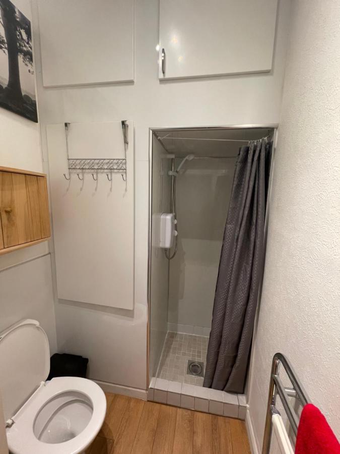 Beautiful 2 Bedroom Apartment- Prime Location, Aberdeen Centre Ngoại thất bức ảnh